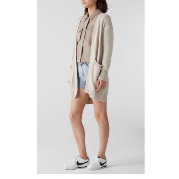 AG Heidi Cardigan. - Picture 2 of 7